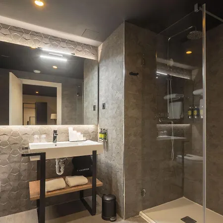 Hotell Tayko 4*
