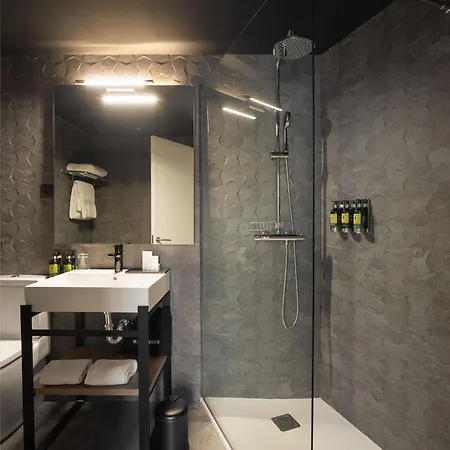 Tayko Hotell 4*